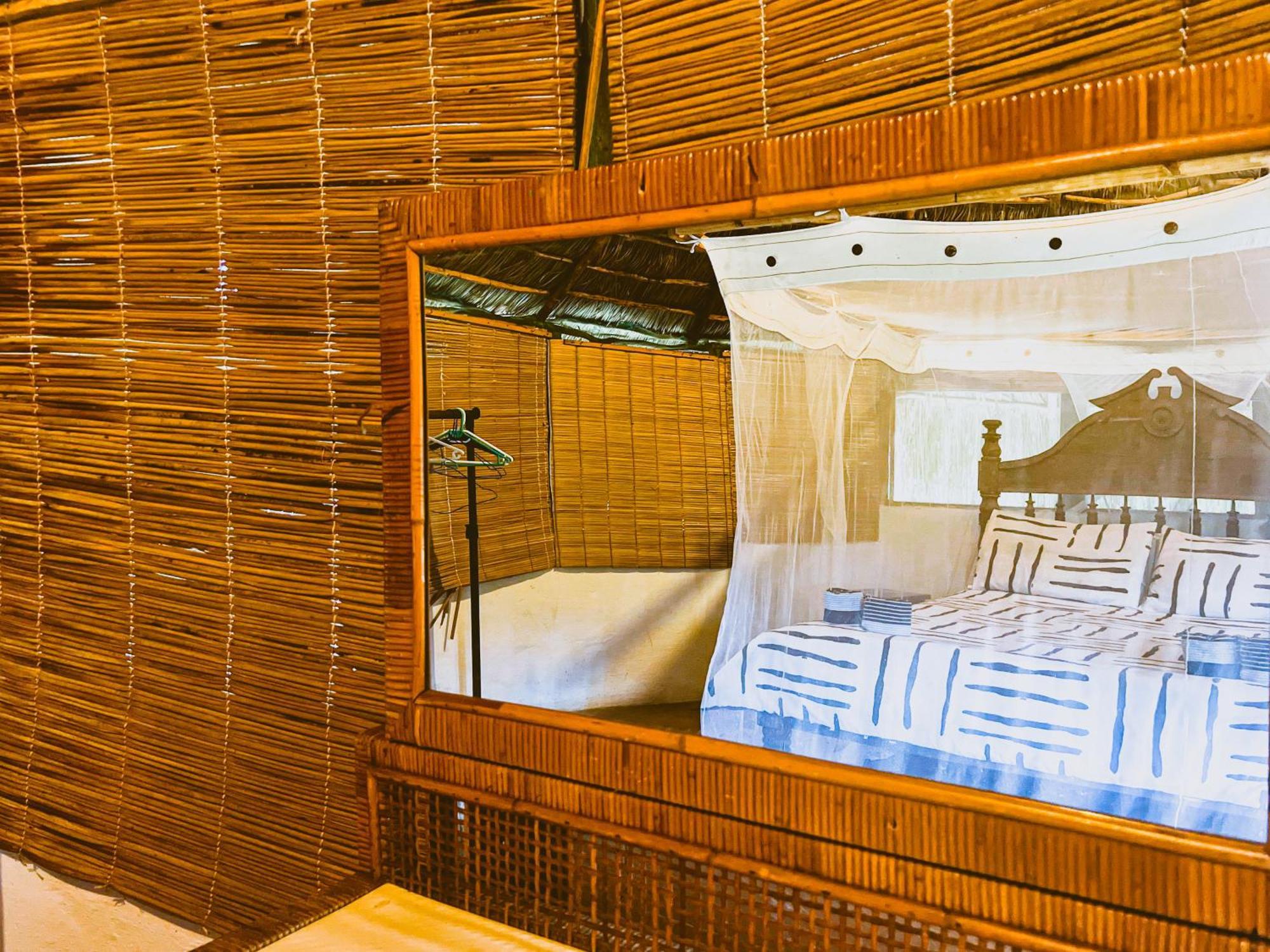 שידנגלי Nhambavale Lodge מראה חיצוני תמונה