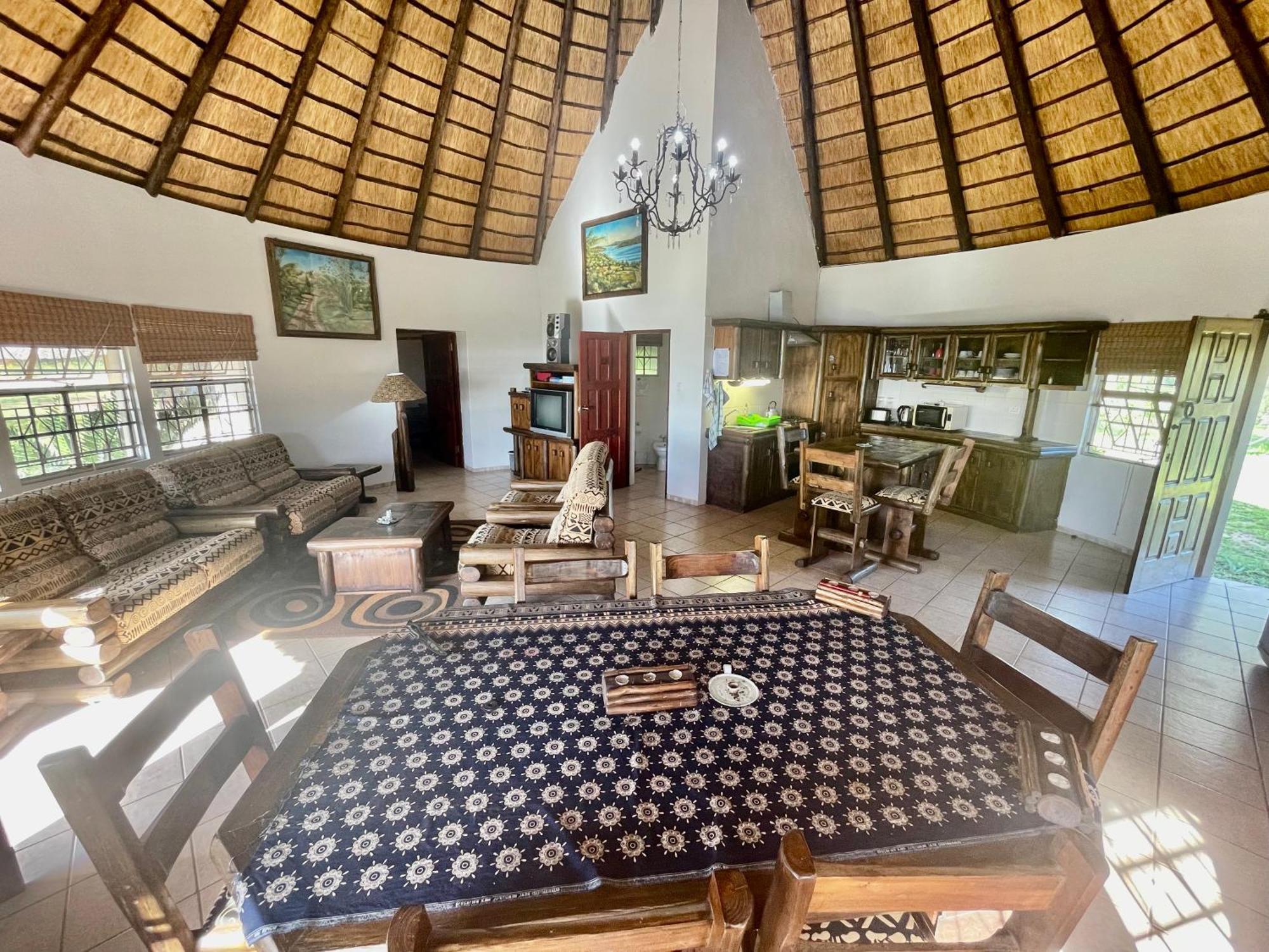 שידנגלי Nhambavale Lodge מראה חיצוני תמונה
